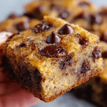 Banana Chocolate Chip Bars