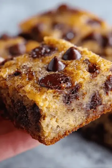 Banana Chocolate Chip Bars