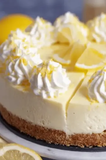 No-Bake Lemon Cheesecake!