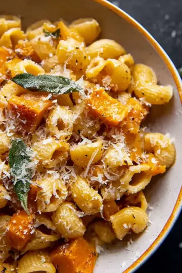 Pasta With Butternut Squash and Sage Brown Butter
