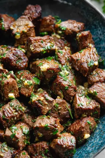 Garlic Butter Steak Bites