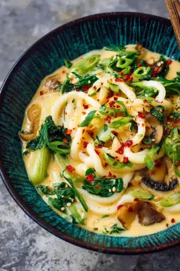 15-minute One Pot Creamy Miso Udon Noodles