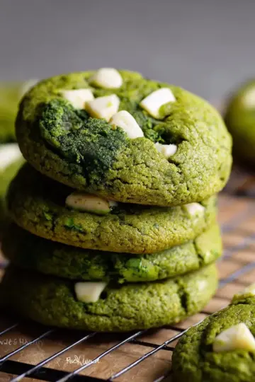 Matcha White Chocolate Cookies