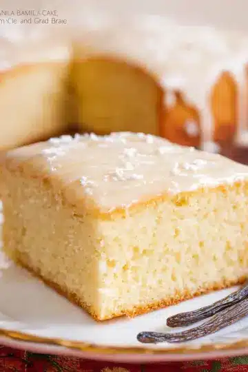 Vanilla Cake with Vanilla Bean Browned Butter Glaze